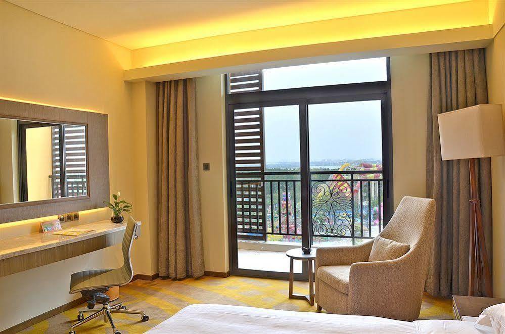 Gleetour Maya Hotel Ухань Екстер'єр фото